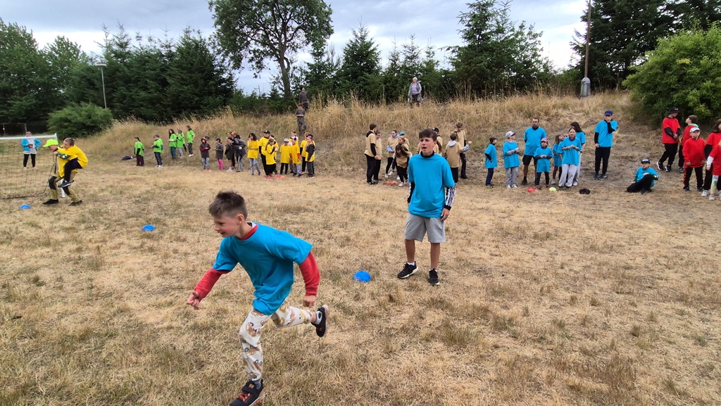 250709_kun_jezdec_11