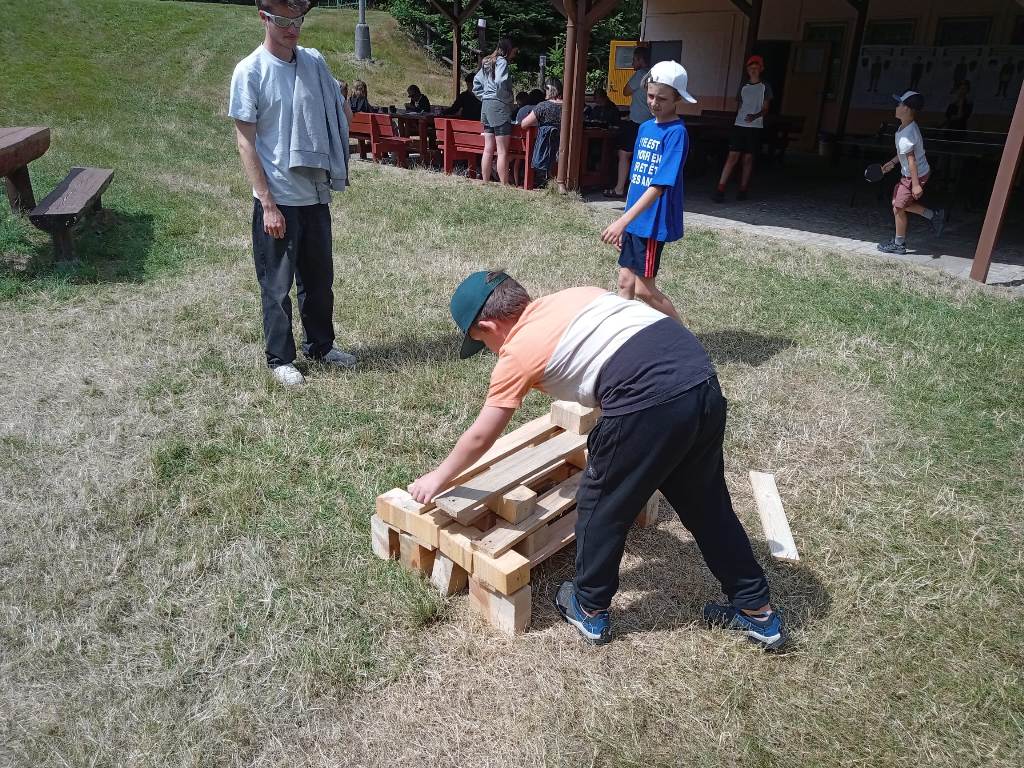 250711_Stavitele_13