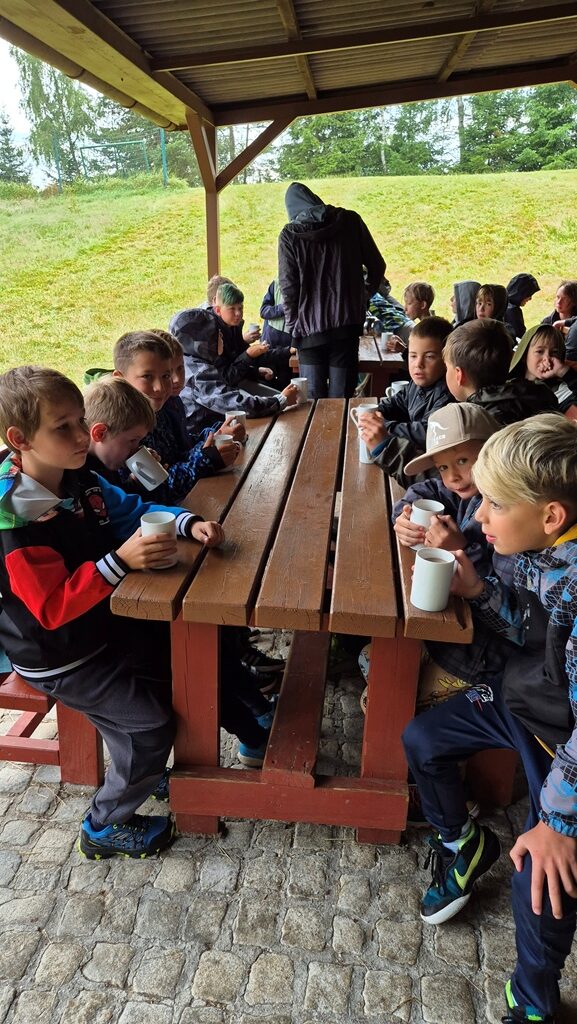 250713_Snidane_02