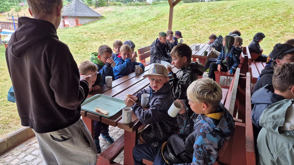250713_Snidane_04