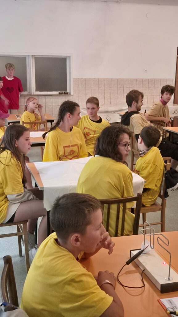 250715_Tajemna_zprava_05