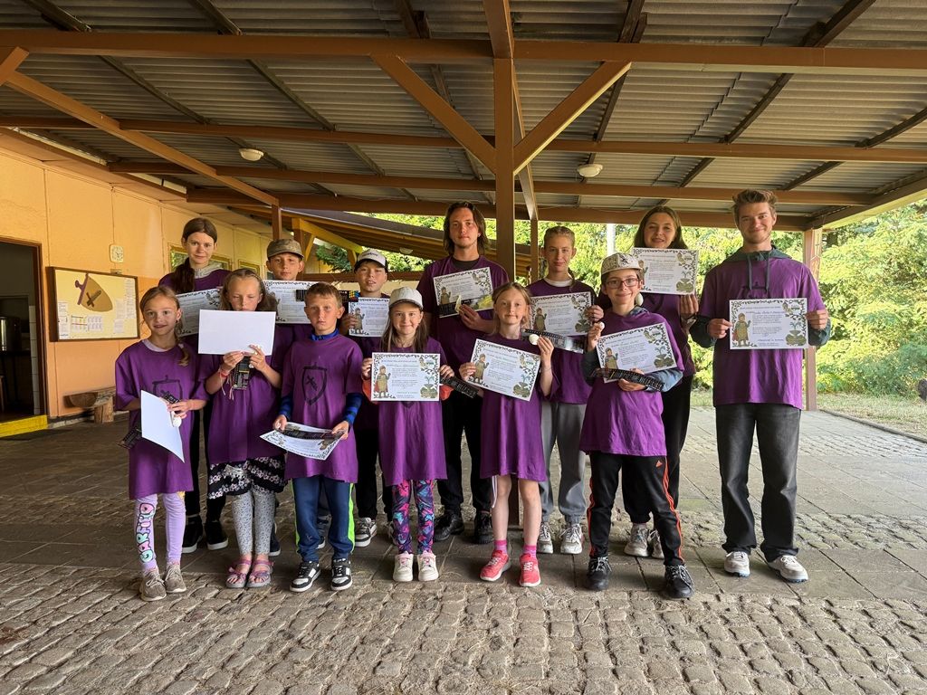 250718_Zaverecne_diplomy_02